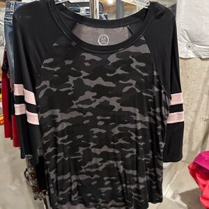 Maurices Black and Gray Camo Long Sleeve Tee